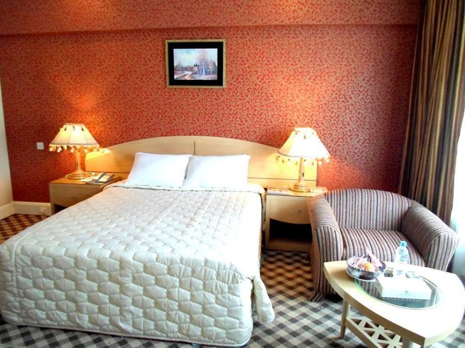 Hotel Washington Дака Екстериор снимка