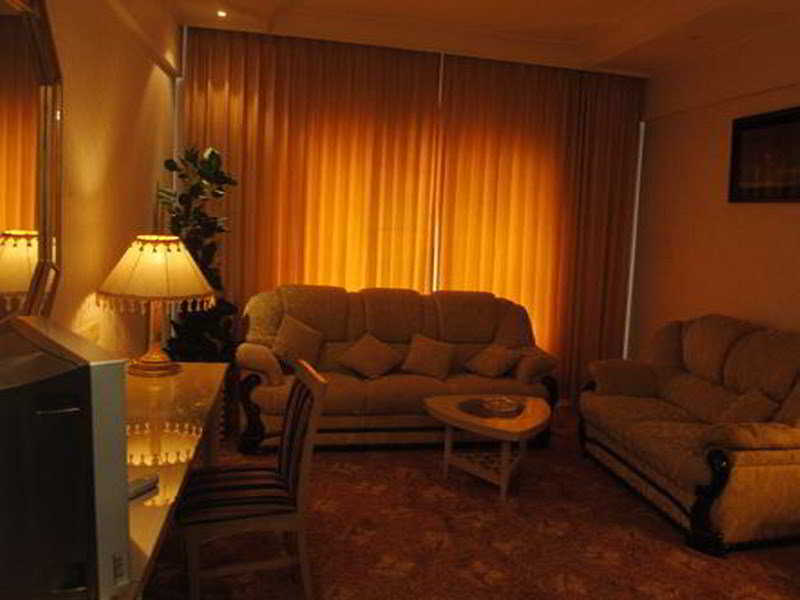 Hotel Washington Дака Екстериор снимка